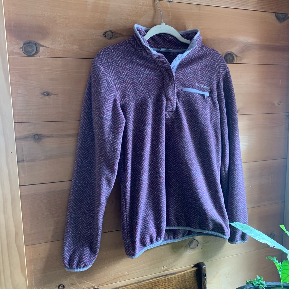 Women’s Columbia fleece pull over
